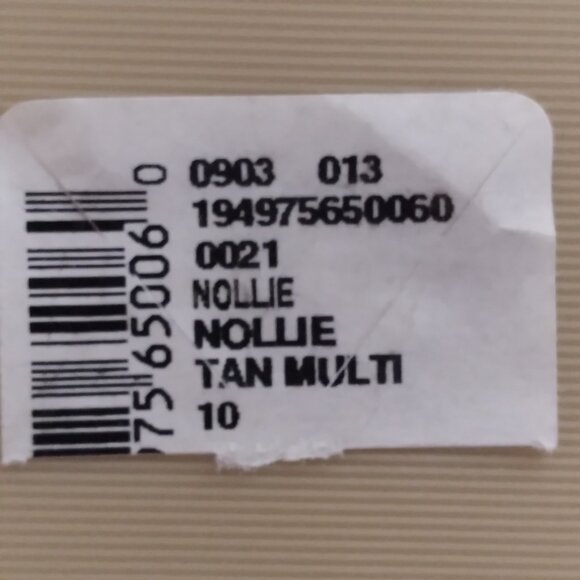 NWT Dolce Vita "Nollie" Tan Women's Combat Boots, Size 10 - Picture 11 of 11